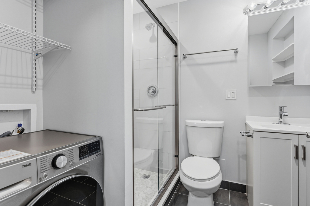 6026 N Winthrop Avenue - Photo 9