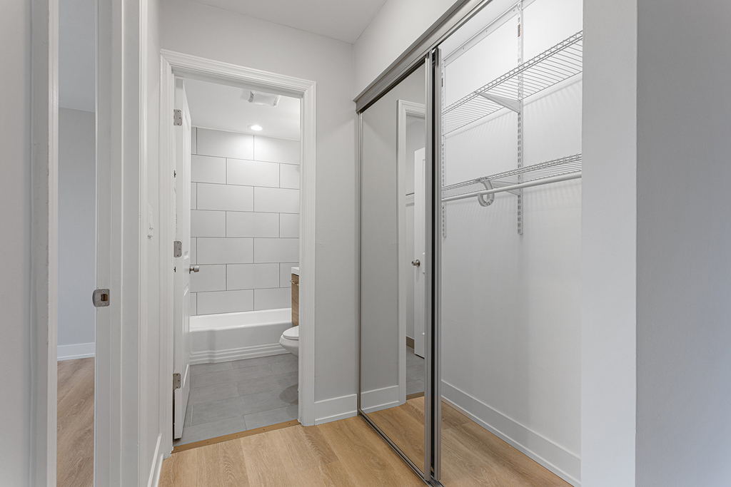 6021 N Winthrop Avenue - Photo 7