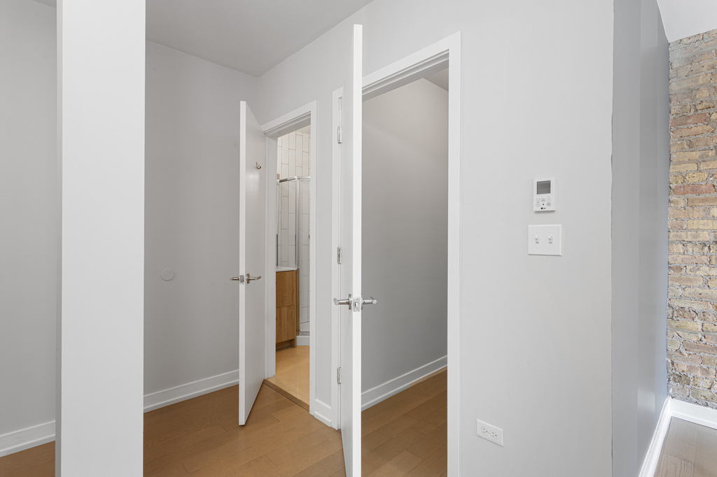 6019 N Winthrop Avenue - Photo 8