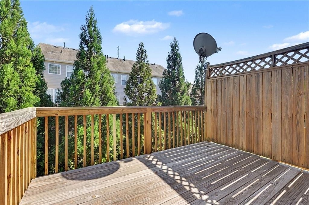 10921 Alderwood Cove - Photo 18