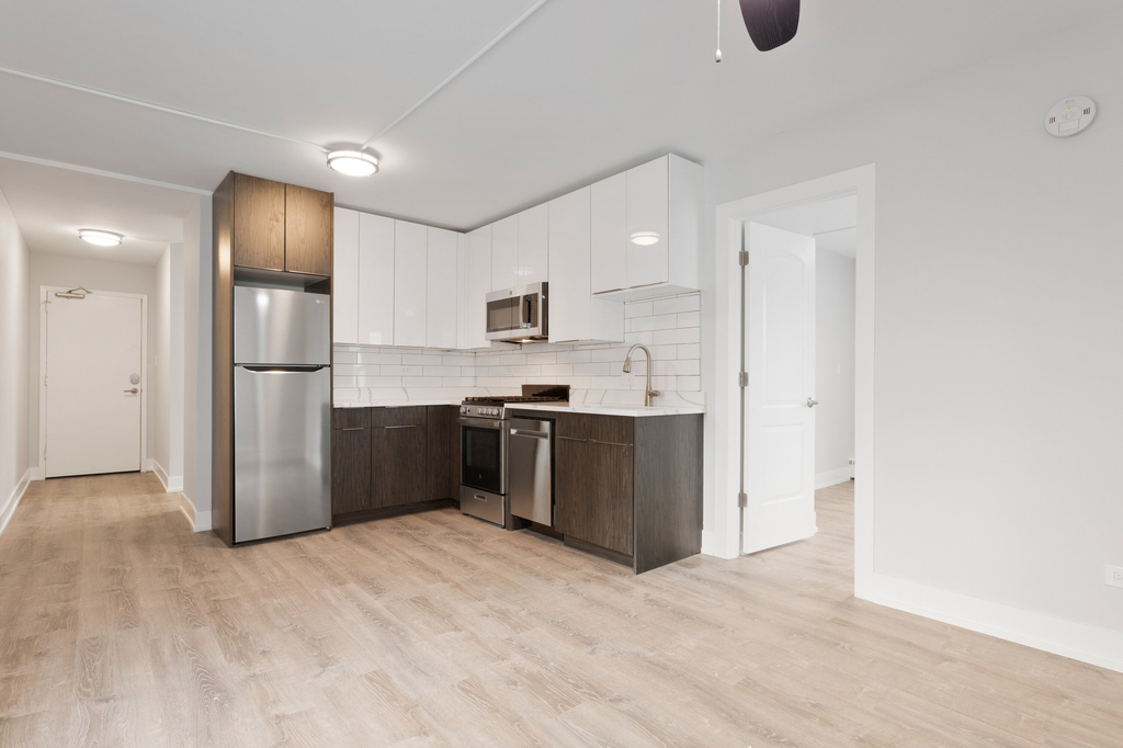 5858 N Sheridan Road - Photo 3