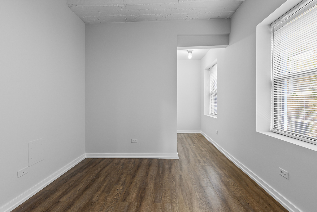 5718 N Winthrop Avenue - Photo 5