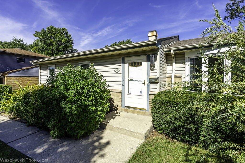 1434 E Norman Drive - Photo 2