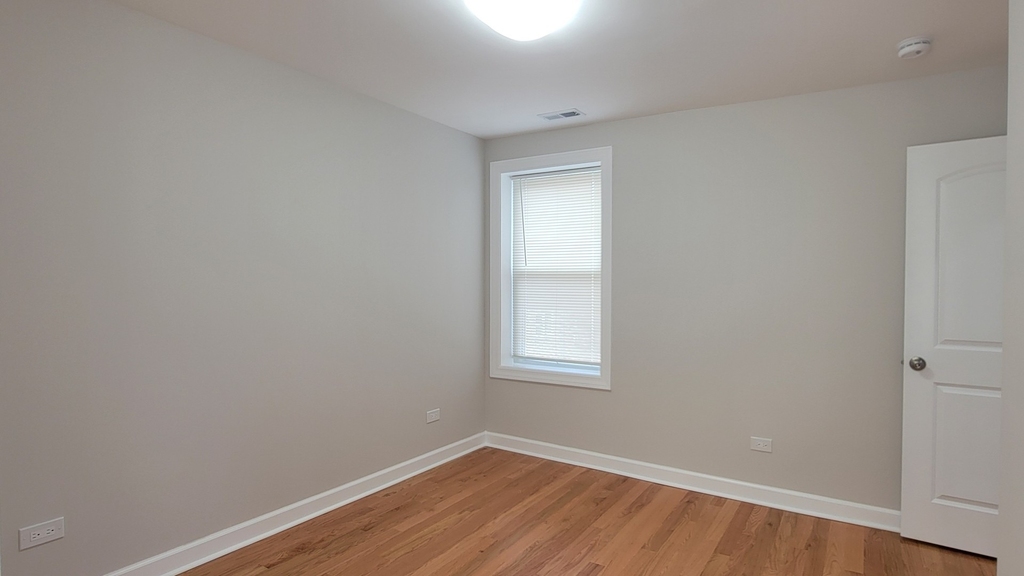 2840 W Arthur Street - Photo 8