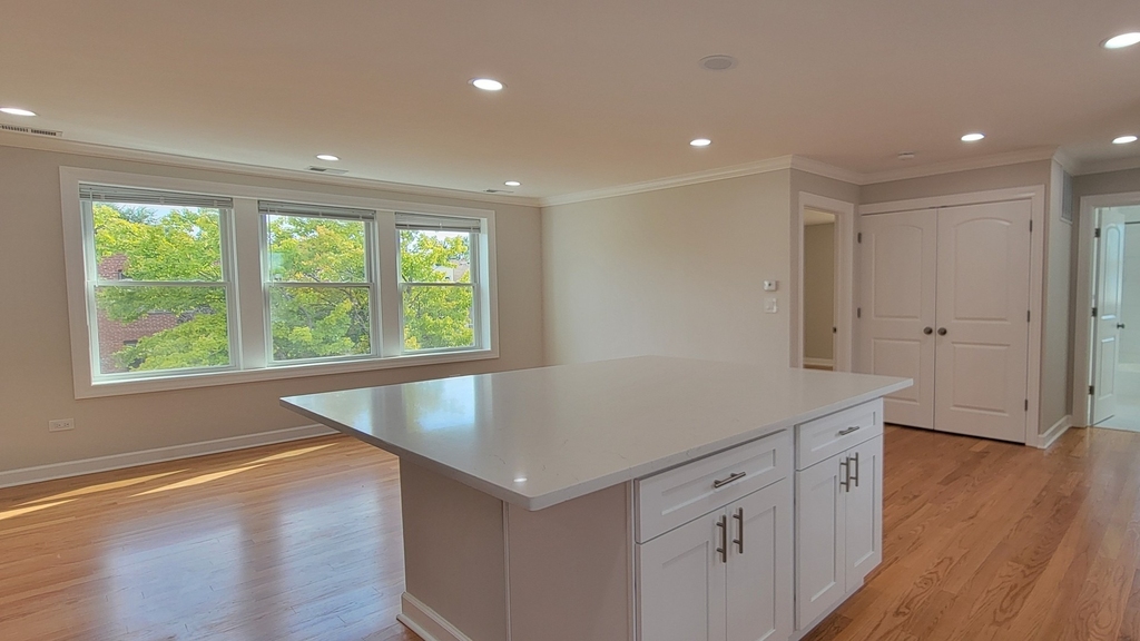 2840 W Arthur Street - Photo 3