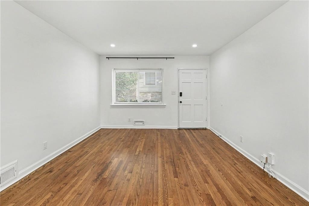 2240 Stephen Long Drive Ne - Photo 4