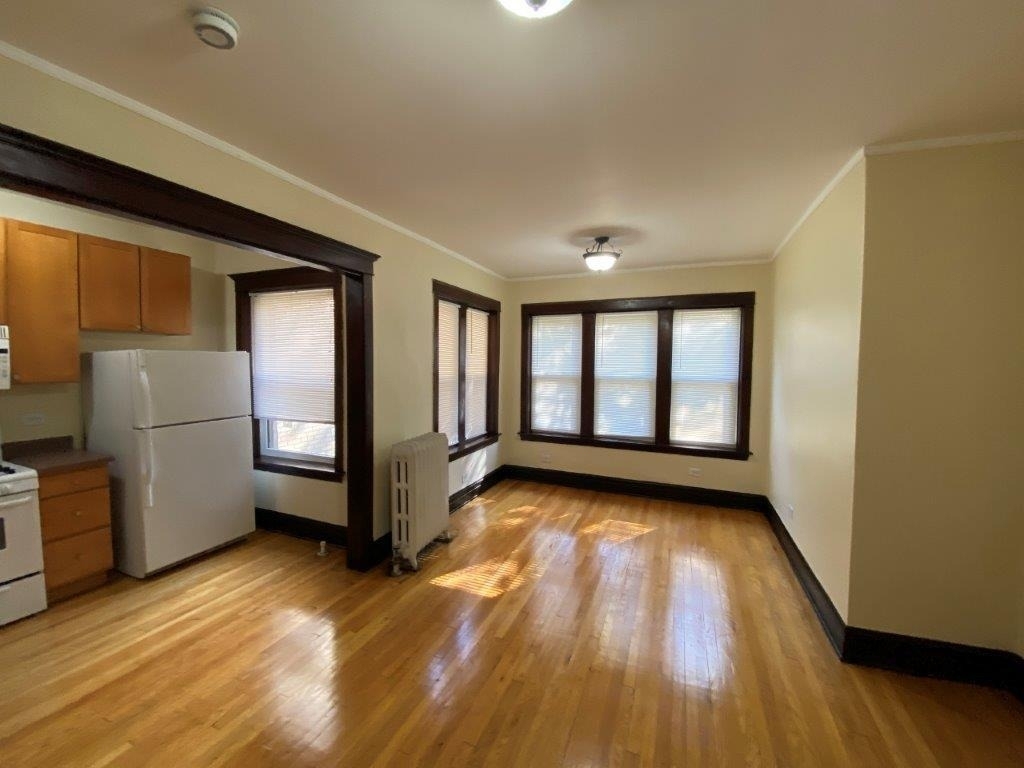 4136 N Keystone Avenue - Photo 1