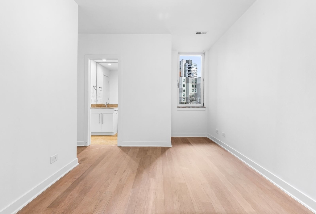 914 W Hubbard Street - Photo 16
