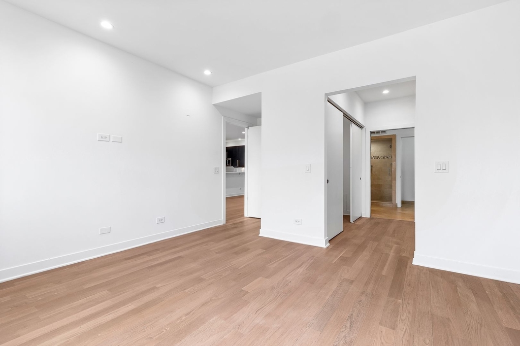 914 W Hubbard Street - Photo 7