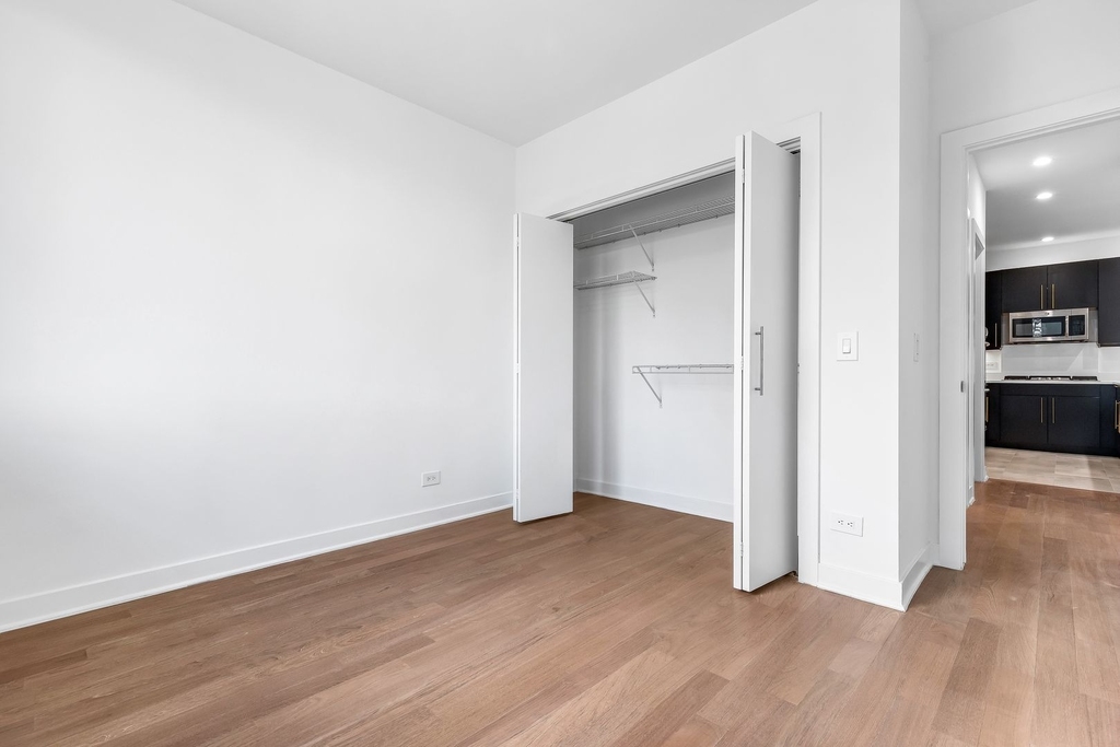 914 W Hubbard Street - Photo 13