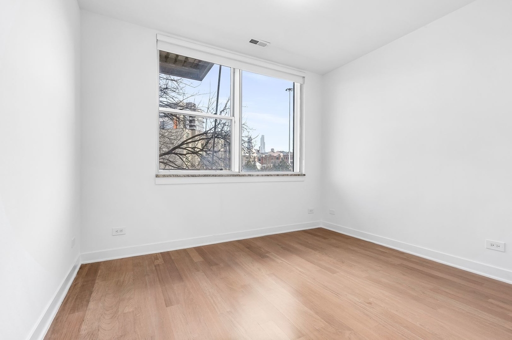 914 W Hubbard Street - Photo 14