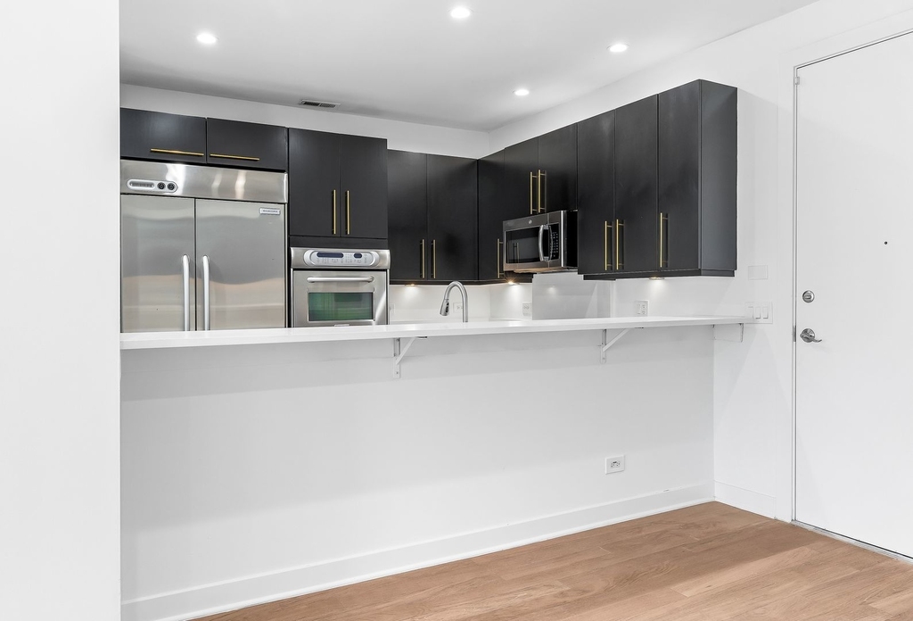 914 W Hubbard Street - Photo 4