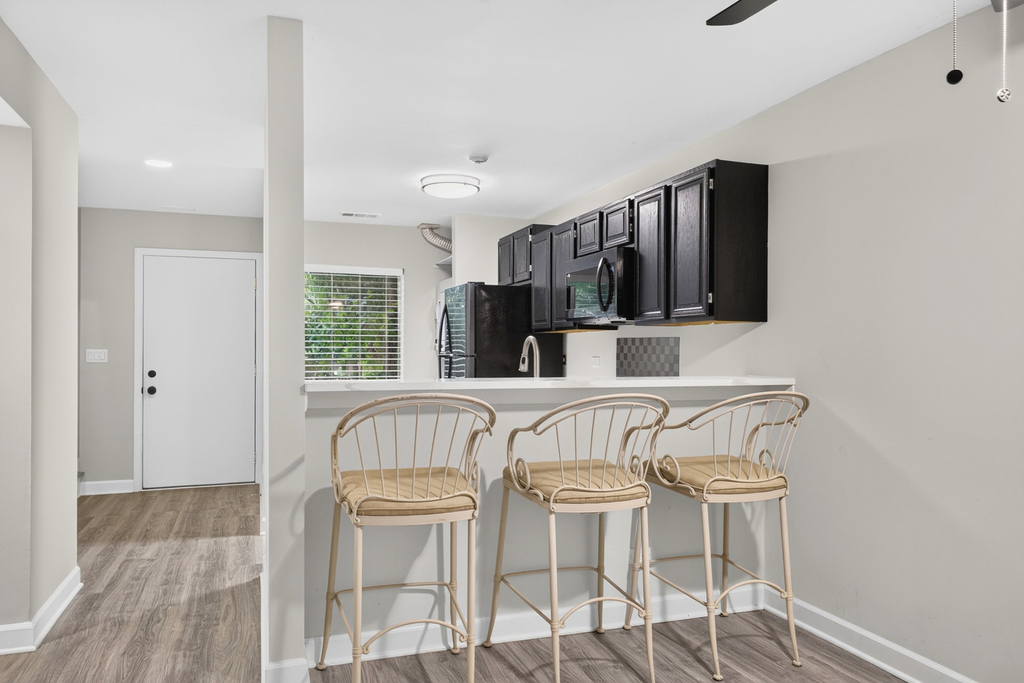 5931 Meadow Drive - Photo 10