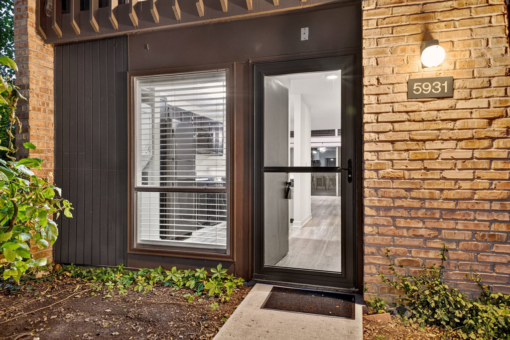 5931 Meadow Drive - Photo 29