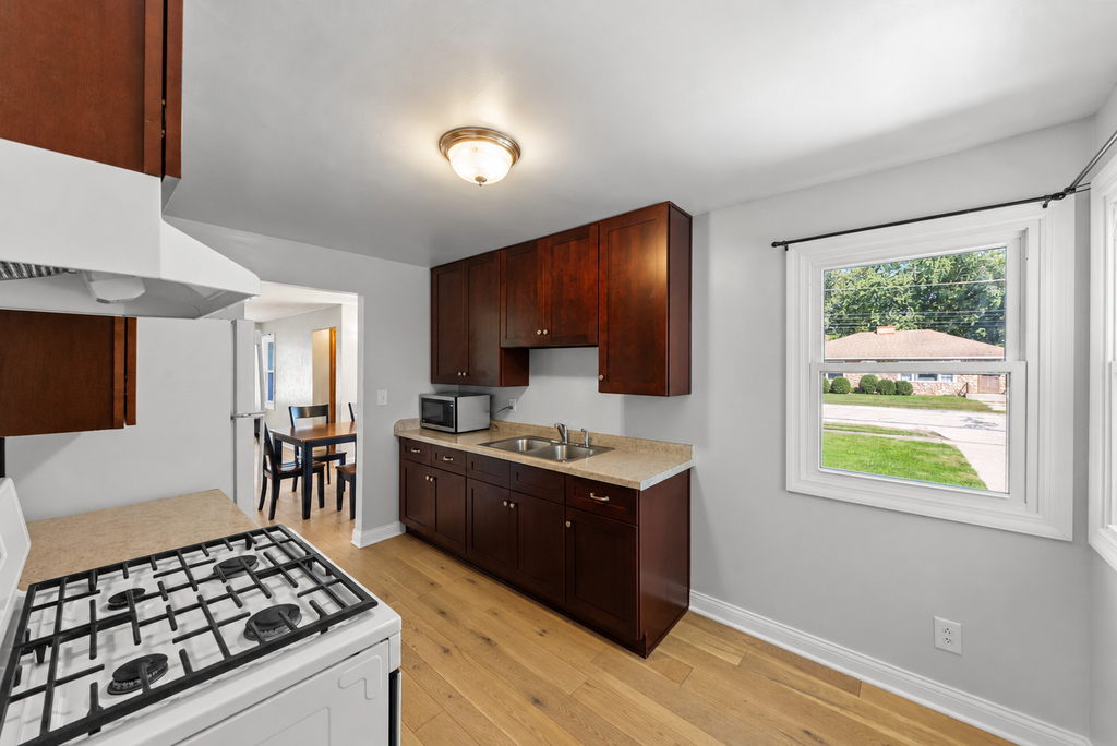 15326 S Corbin Street - Photo 8