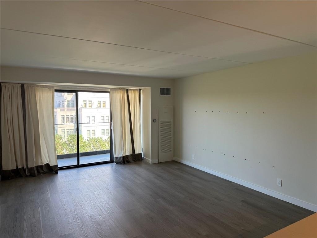 2460 Peachtree Road Nw - Photo 8