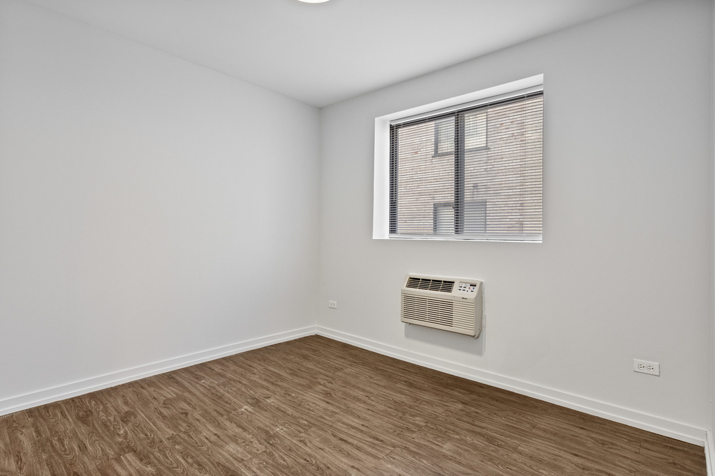 5411 N Winthrop Avenue - Photo 4