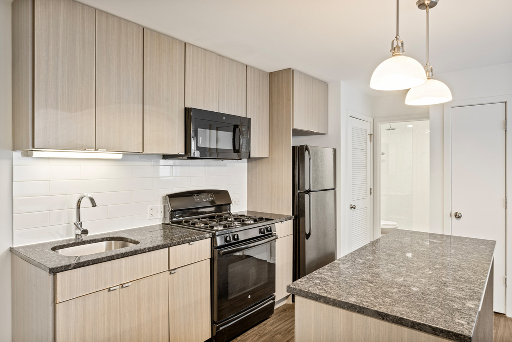 5411 N Winthrop Avenue - Photo 2