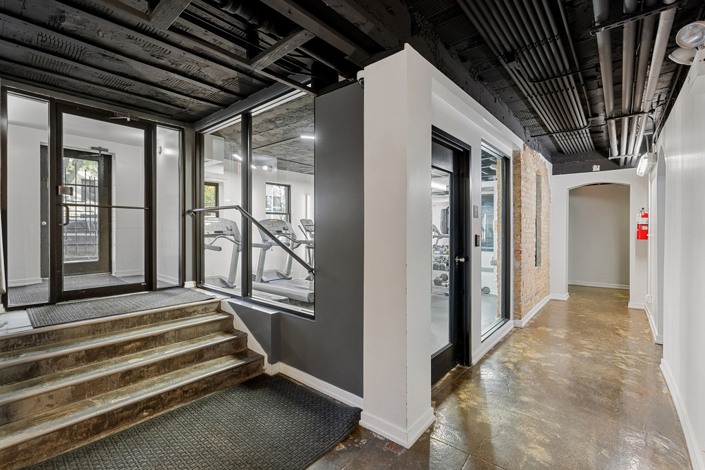 4875 N Magnolia Avenue - Photo 6