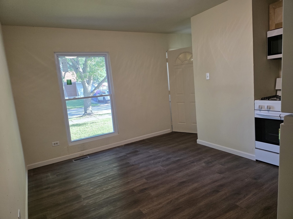 4453 S Churchill Drive - Photo 4