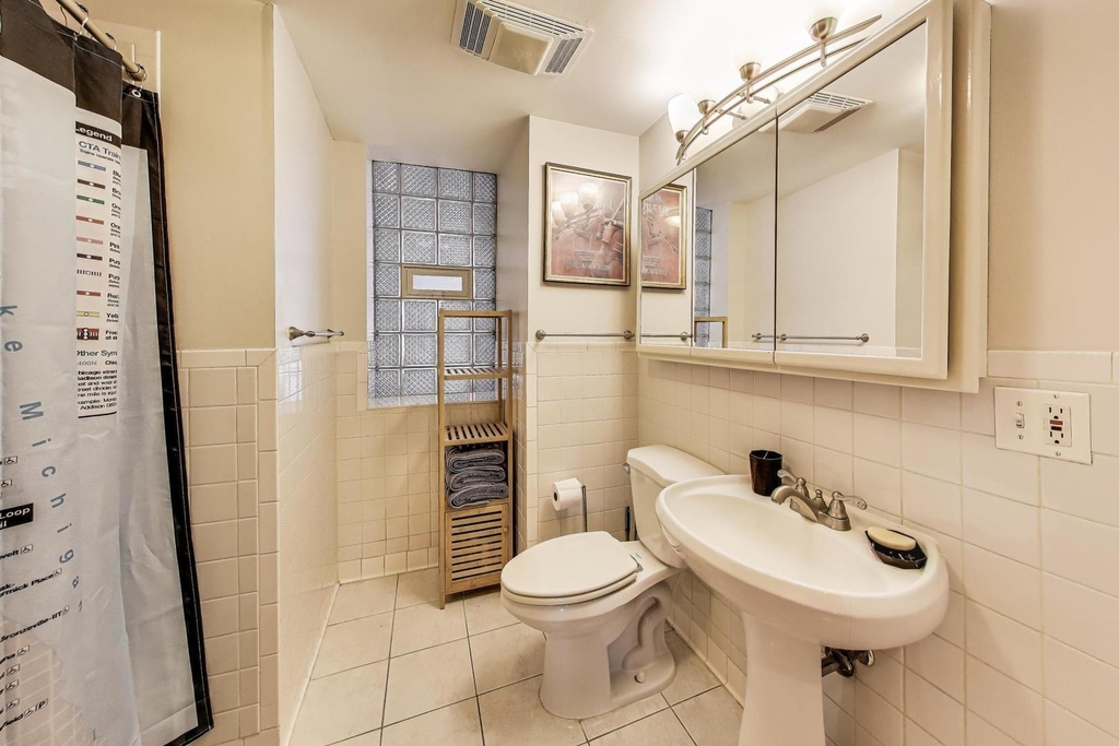 2745 W Lemoyne Street - Photo 14