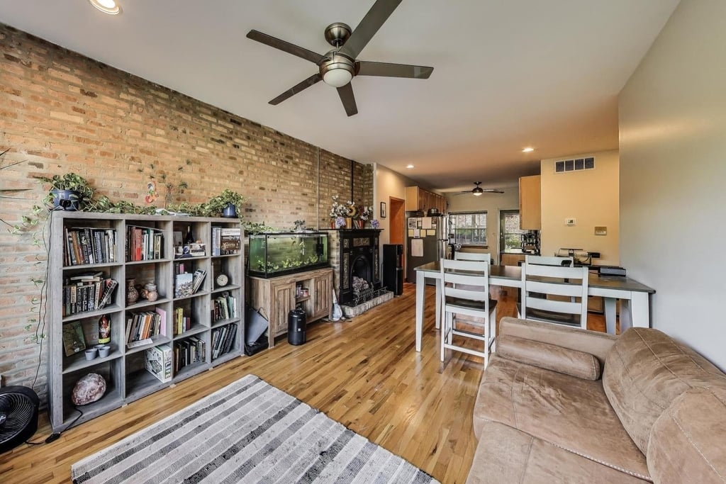 2745 W Lemoyne Street - Photo 5