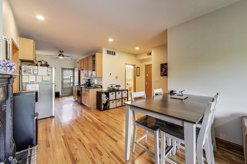 2745 W Lemoyne Street - Photo 4