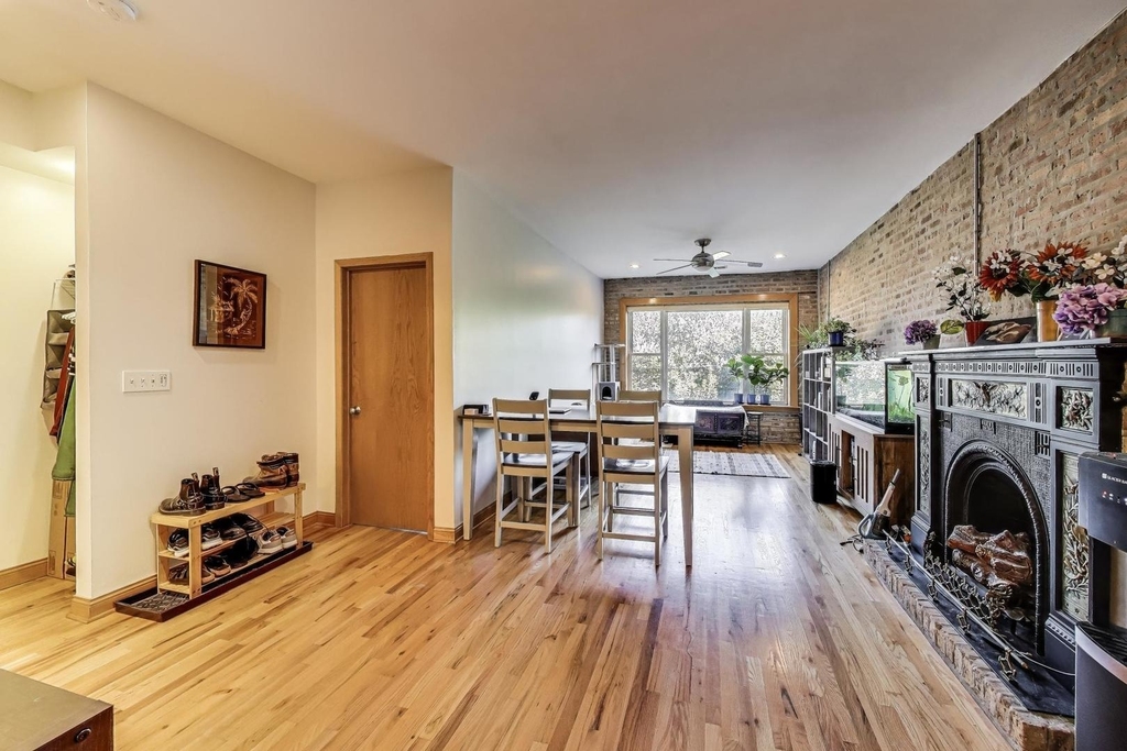 2745 W Lemoyne Street - Photo 3