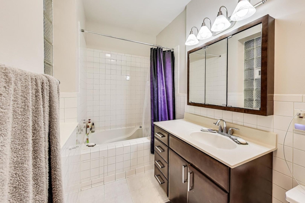 2745 W Lemoyne Street - Photo 13