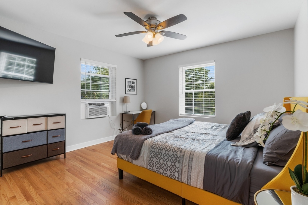 136 Ridge Avenue - Photo 6
