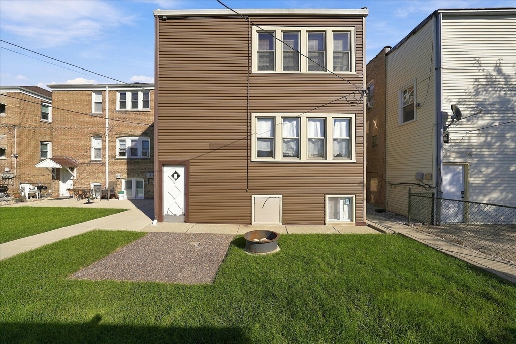 1826 Elmwood Avenue - Photo 16