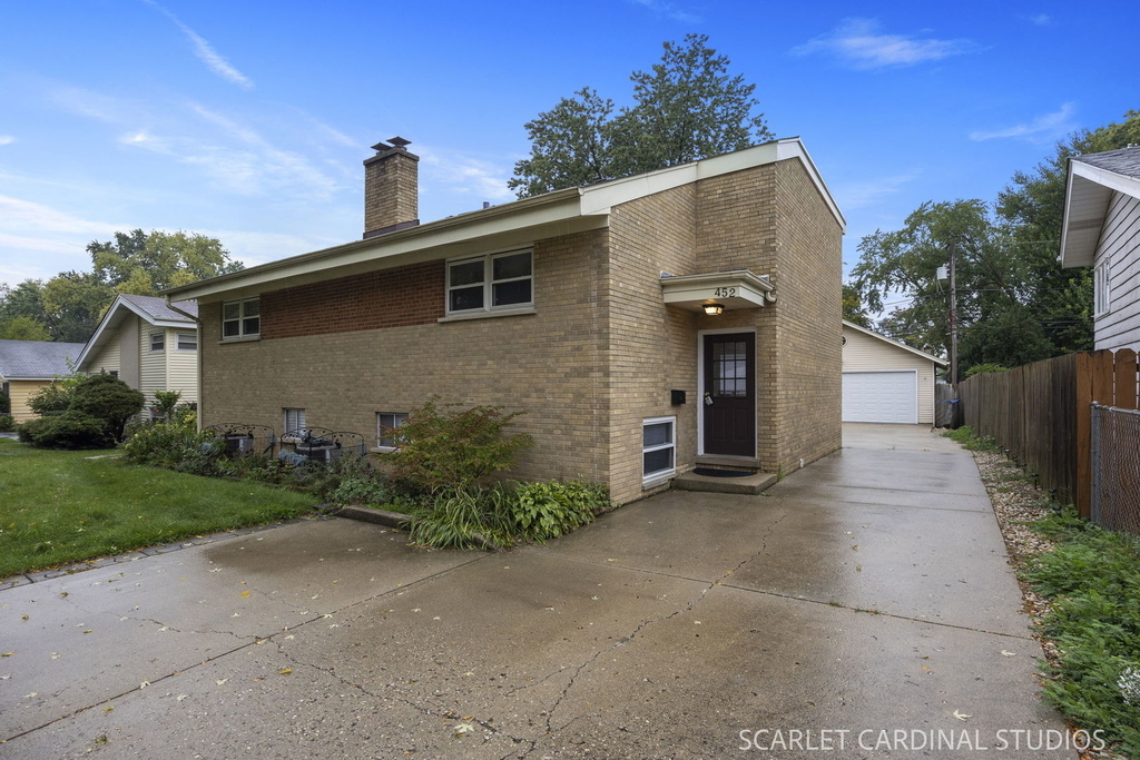 452 N Addison Road - Photo 1