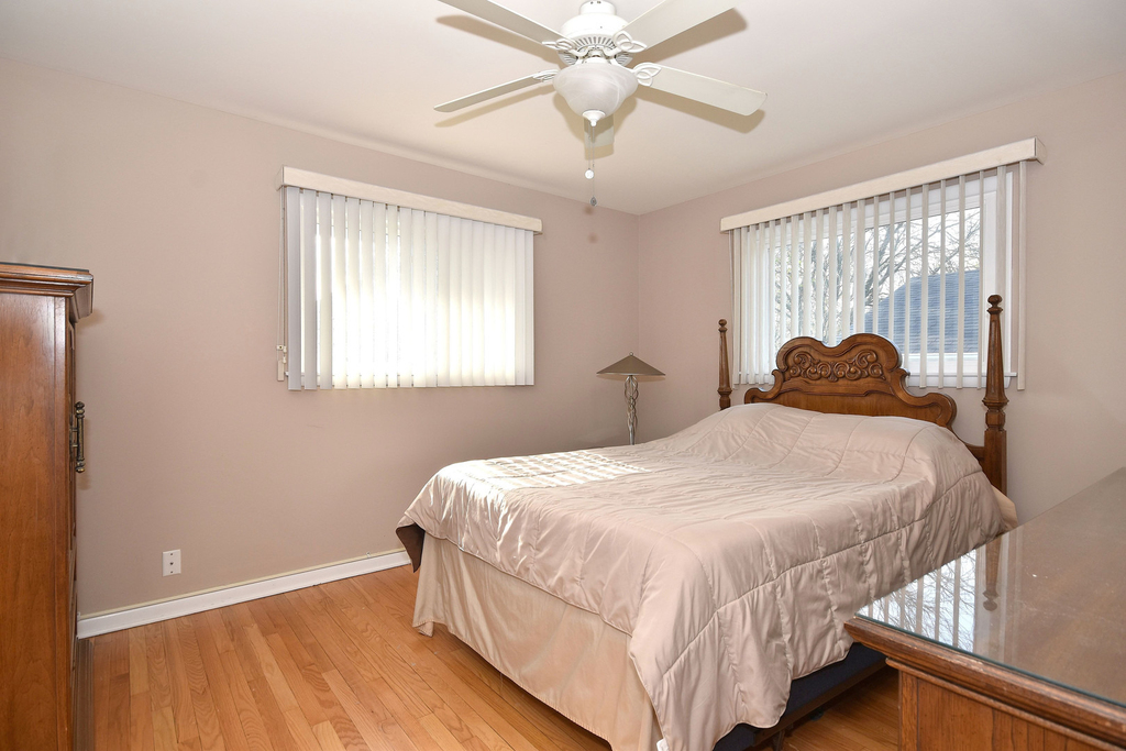 861 S Hawthorne Avenue - Photo 4