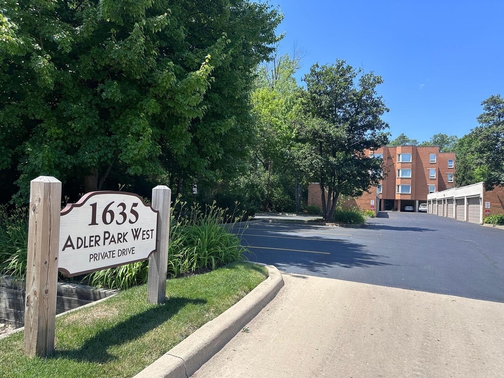 1635 N Milwaukee Avenue - Photo 21