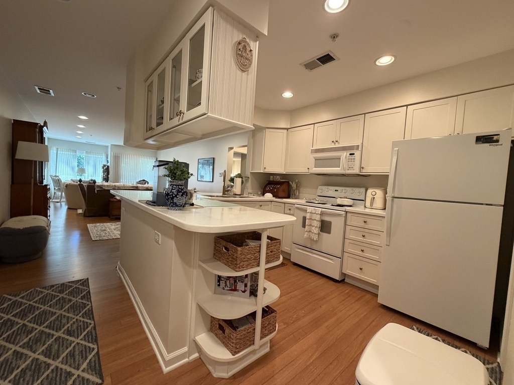 1635 N Milwaukee Avenue - Photo 4