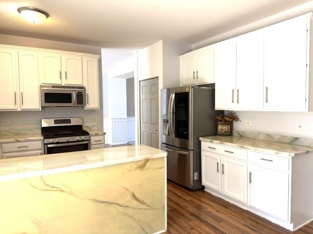 1226 Bradford Lane - Photo 6