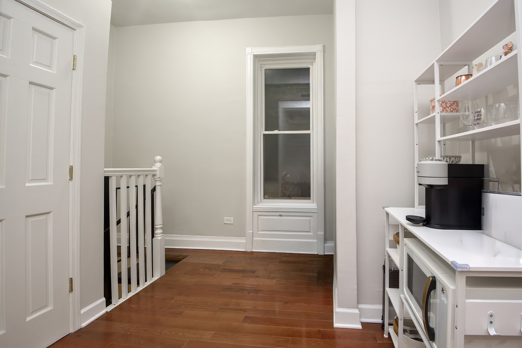 3505 N Sheffield Avenue - Photo 6