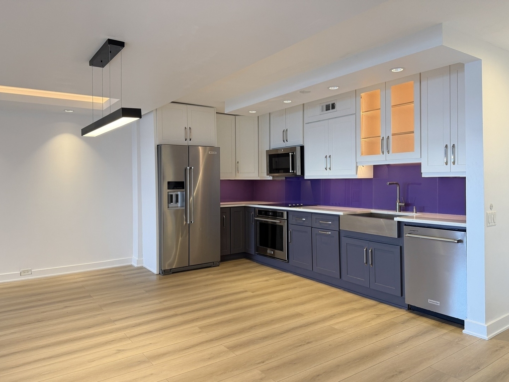 900 N Lake Shore Drive - Photo 4