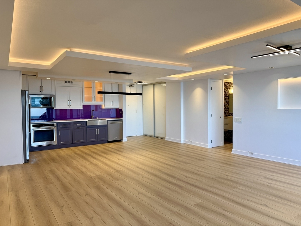 900 N Lake Shore Drive - Photo 5
