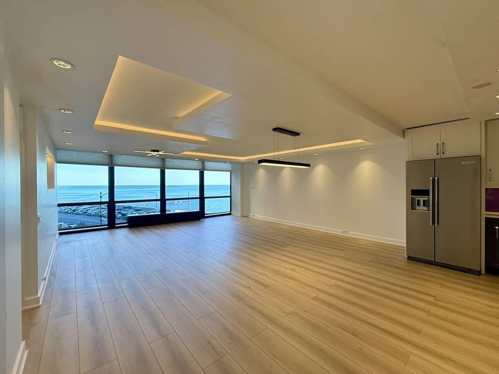 900 N Lake Shore Drive - Photo 3