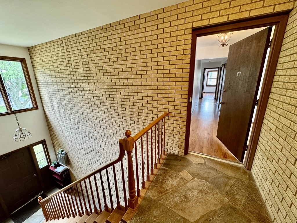 1630 Mcgovern Street - Photo 1