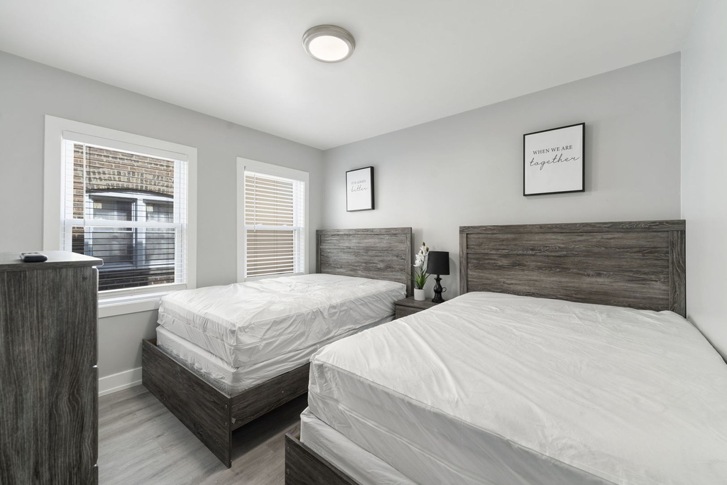 5347 W Gladys Avenue - Photo 11