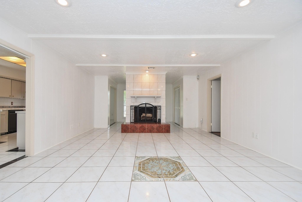 7714 Eichler Drive - Photo 9
