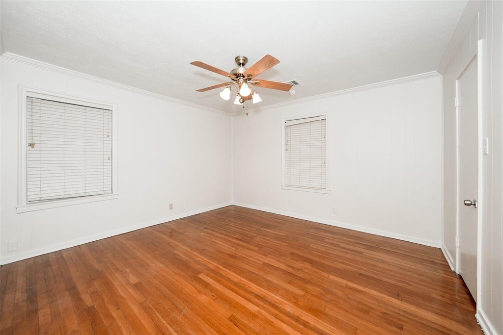 9519 Val Verde Street - Photo 19