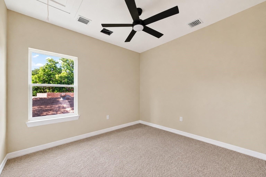 5210 Gano Street - Photo 31