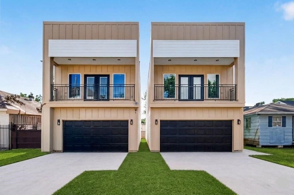 5210 Gano Street - Photo 3