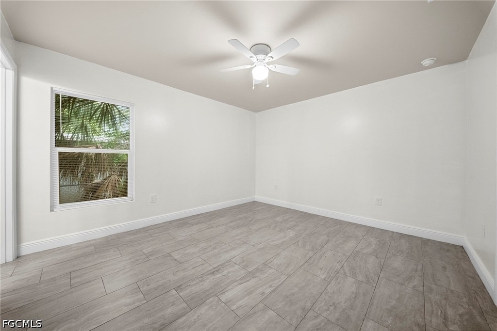 2405 Maple Avenue - Photo 16