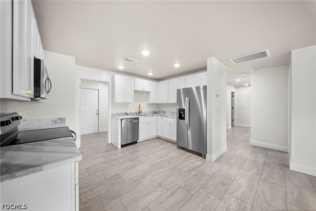 2405 Maple Avenue - Photo 9