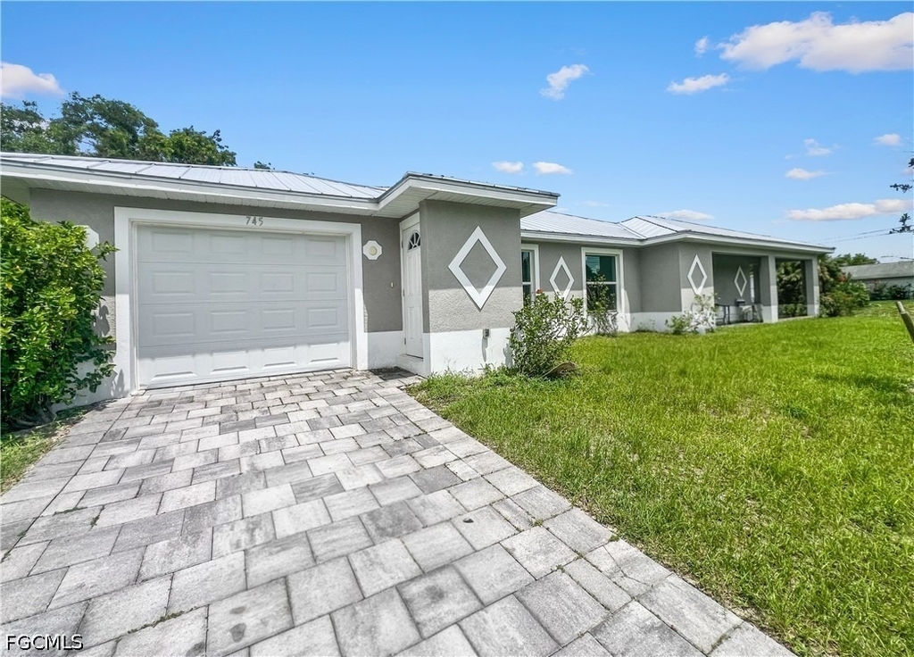 745 Harry Avenue S - Photo 1