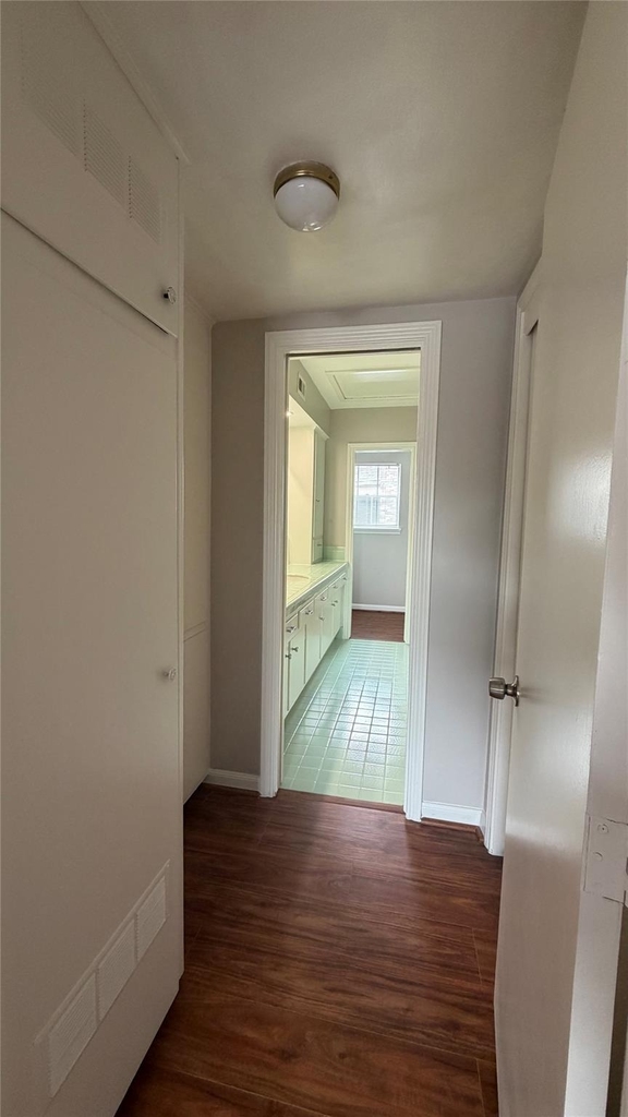 6310 Deerwood Road - Photo 10